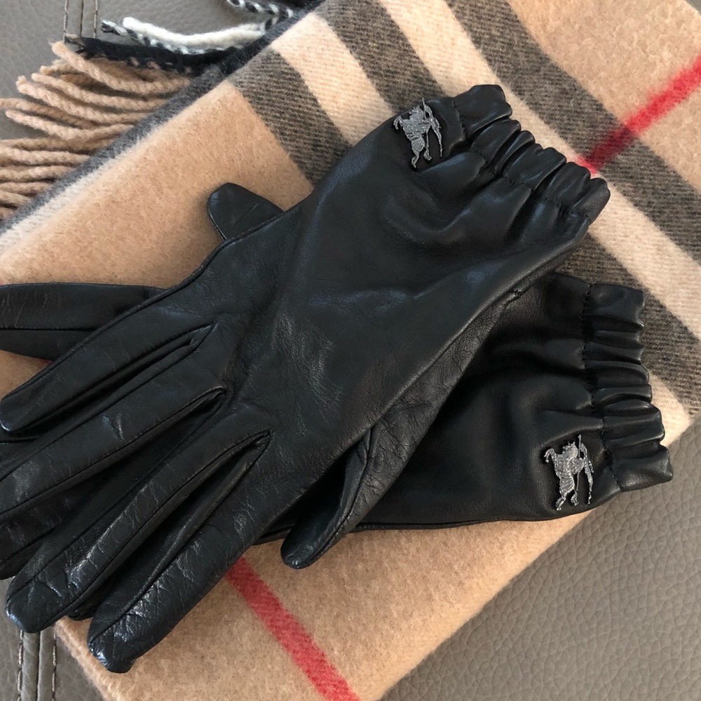 Burberry leather gloves
